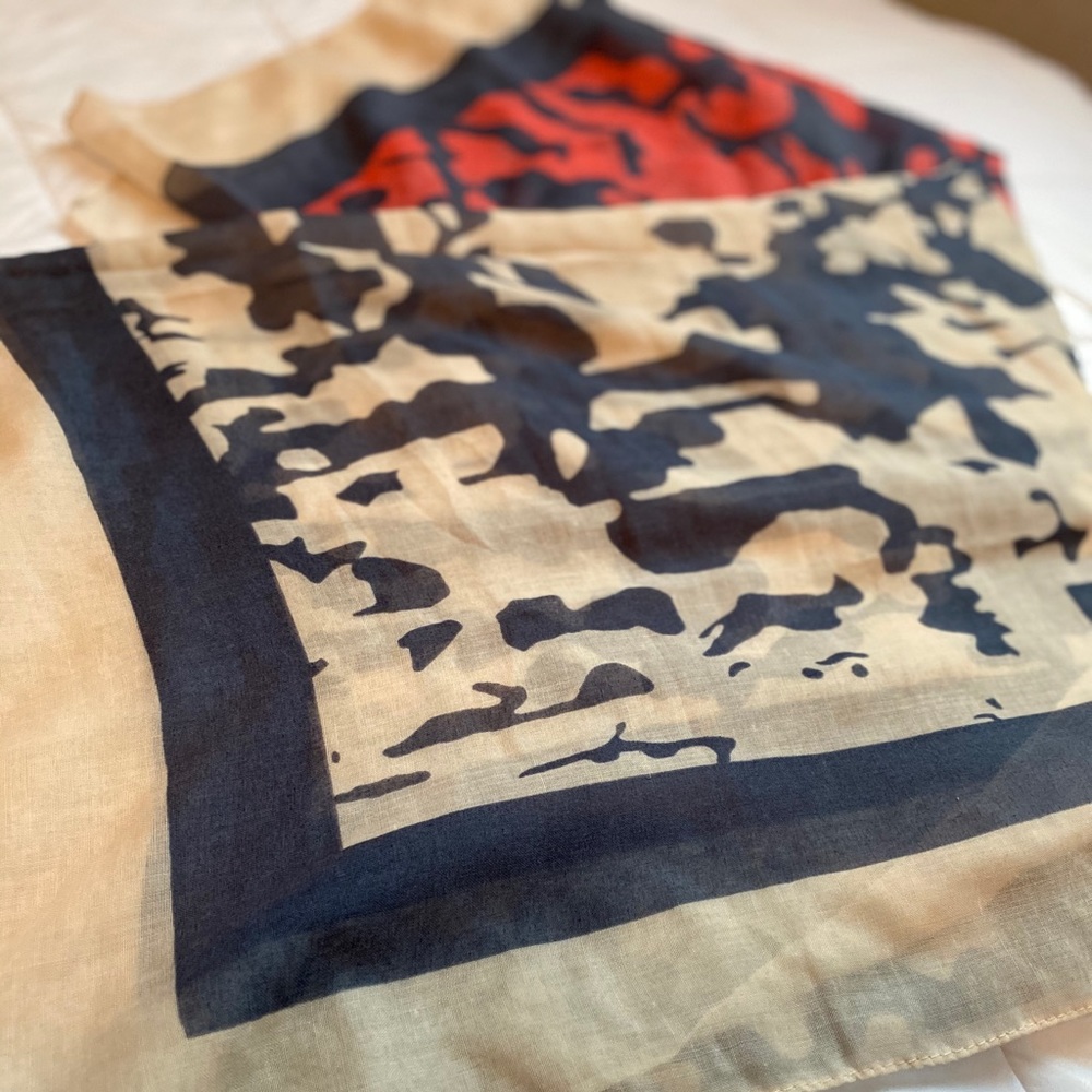 Women’s Scarf/Wrap